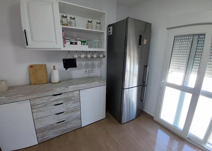 Centro-avenida * تريفة